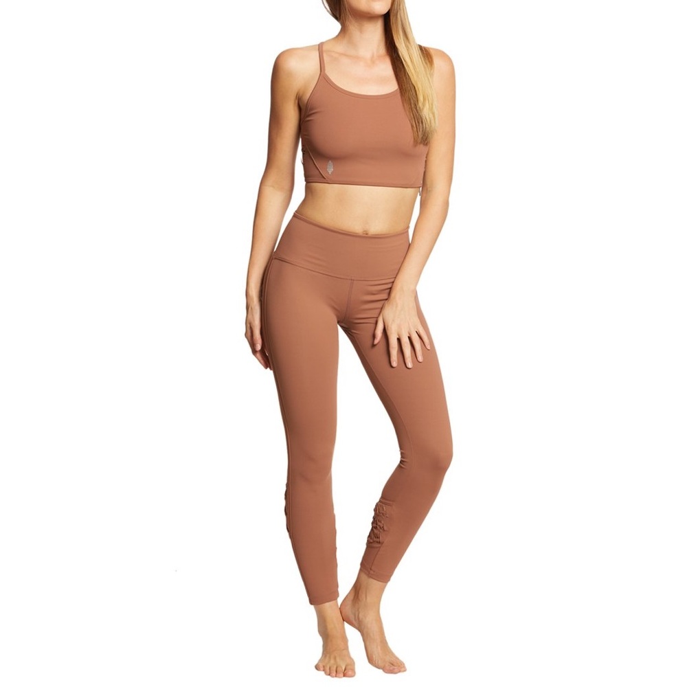 free people movement Revelation 2-piece Set Sports Bra‎ & Leggings XS - NWOT - Picture 4 of 16